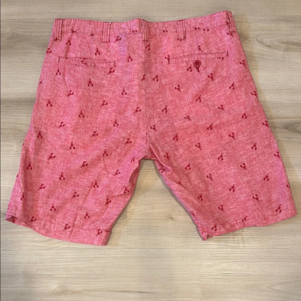 Men's Size 32 Bruno Red linen lobster  Patterned Shorts - Picture 5 of 7